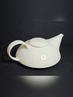 Vtg Claudia Shwide Shuride Teapot Toscany Japan MCM Ceramic Porcelain Postmodern